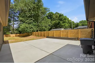 4017 Leeds Drive, Charlotte, NC 28205 - Photo 29