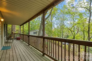 42 Greenview Dr, Maggie Valley, NC 28751 - Photo 5