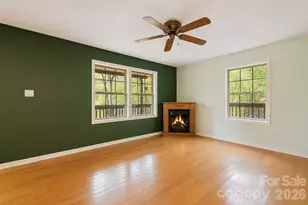 42 Greenview Dr, Maggie Valley, NC 28751 - Photo 9