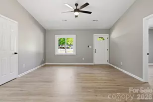 24 Sagefield Dr, Candler, NC 28715 - Photo 7