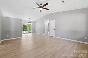 24 Sagefield Dr, Candler, NC 28715 - Photo 5