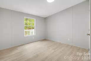 90 High Point Rd, Weaverville, NC 28787 - Photo 19