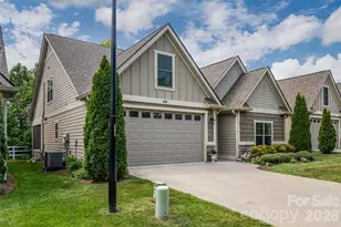58 River Bnd Ln, Fletcher, NC 28732 - Photo 5
