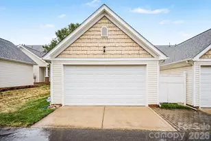 2065 Gable Way Ln, Matthews, NC 28104 - Photo 33