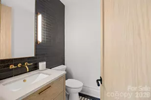 4111 Columbine Cir, Charlotte, NC 28211 - Photo 19