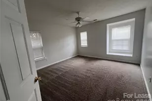 2304 Harwood Hills Ln, Charlotte, NC 28214 - Photo 23
