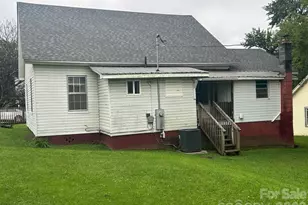 35 2nd St, Marion, NC 28752 - Photo 31