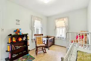 35 2nd St, Marion, NC 28752 - Photo 17