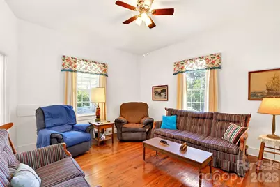 35 Second Street, Marion, NC 28752 - Photo 9