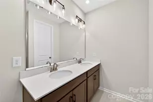 6025 Longar Ln, Charlotte, NC 28269 - Photo 17