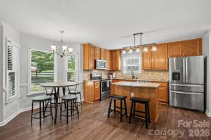 9900 Davis Lake Pkwy, Charlotte, NC 28269 - Photo 7