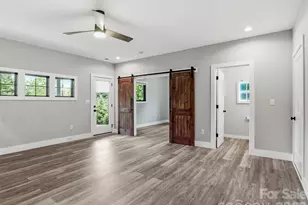 1797 N Main St, Hendersonville, NC 28792 - Photo 21