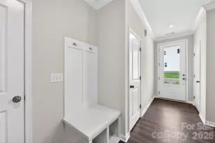 6021 Longar Ln, Charlotte, NC 28269 - Photo 5