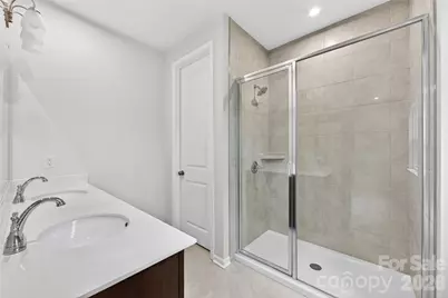 6021 Longar Lane, Charlotte, NC 28269 - Photo 19