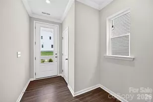 6021 Longar Ln, Charlotte, NC 28269 - Photo 3