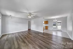 1740 Rosewell Dr, Rock Hill, SC 29732 - Photo 3