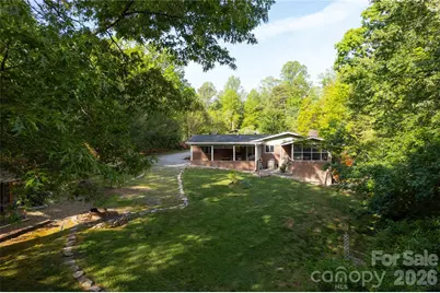 137 E Whisperwood Circle, Hendersonville, NC 28791 - Photo 7