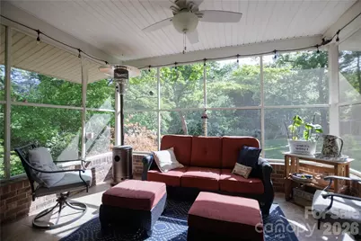 137 E Whisperwood Circle, Hendersonville, NC 28791 - Photo 27