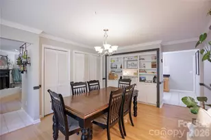 137 E Whisperwood Cir, Hendersonville, NC 28791 - Photo 13