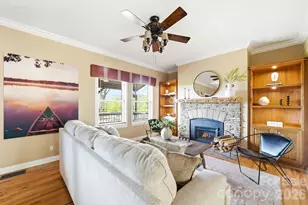 394 Hummingbird Ln, Elk Park, NC 28622 - Photo 7