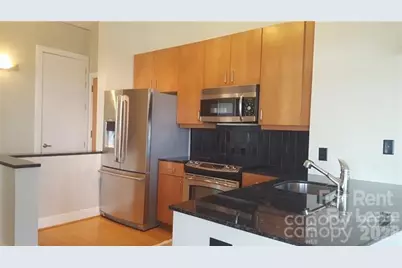 505 E 6th Street #1305, Charlotte, NC 28202 - Photo 3