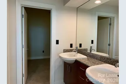 505 E 6th Street #1305, Charlotte, NC 28202 - Photo 23