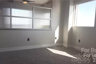 505 E 6th St, Charlotte, NC 28202 - Photo 9