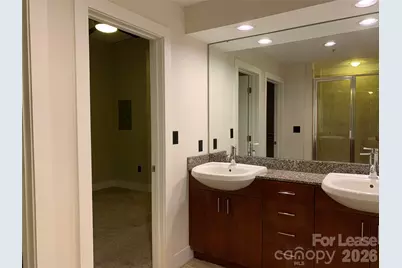 505 E 6th Street #1305, Charlotte, NC 28202 - Photo 19