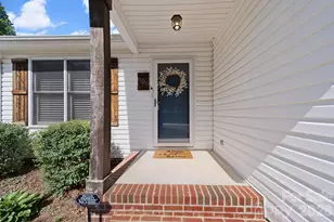 609 N 10th St, Bessemer City, NC 28016 - Photo 3