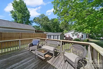 609 N 10th Street, Bessemer City, NC 28016 - Photo 33