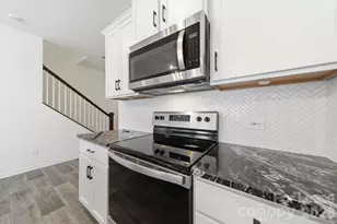 11936 Basking Dr, Charlotte, NC 28214 - Photo 7