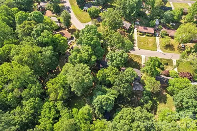 2227 Wensley Drive, Charlotte, NC 28210 - Photo 9
