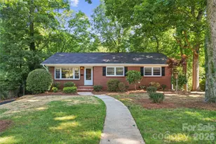 2227 Wensley Dr, Charlotte, NC 28210 - Photo 3