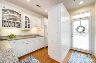 3443 W Slope Ln, Charlotte, NC 28209 - Photo 3
