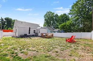 3816 Freedom Dr, Charlotte, NC 28208 - Photo 25