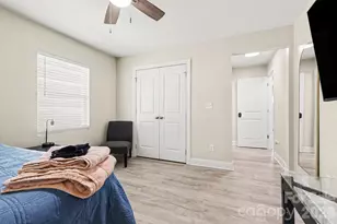 3816 Freedom Dr, Charlotte, NC 28208 - Photo 15