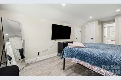 3816 Freedom Drive, Charlotte, NC 28208 - Photo 9