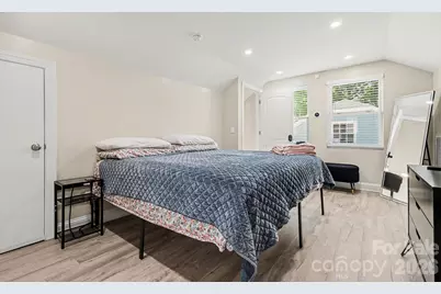 3816 Freedom Drive, Charlotte, NC 28208 - Photo 11