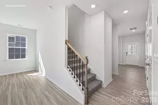 588 17th Ave Ct NE, Hickory, NC 28601 - Photo 5