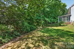 10303 Madison Park Dr, Charlotte, NC 28269 - Photo 47