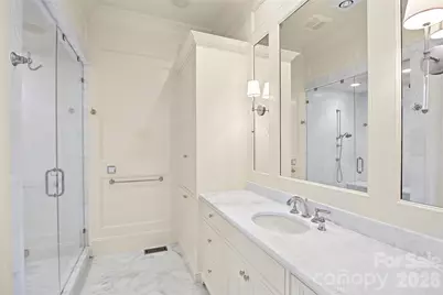 4536 Parview Drive N, Charlotte, NC 28226 - Photo 25