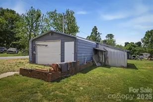930 Enola Rd, Morganton, NC 28655 - Photo 9