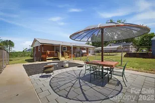 930 Enola Rd, Morganton, NC 28655 - Photo 7