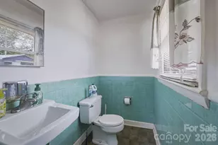 930 Enola Rd, Morganton, NC 28655 - Photo 23