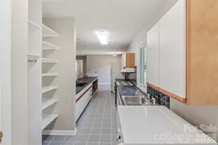 807 Silver Dapple Ln, Kernersville, NC 27284 - Photo 19