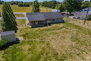 807 Silver Dapple Ln, Kernersville, NC 27284 - Photo 3