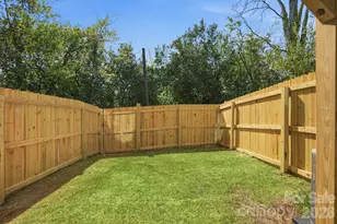 144 Mattoon St, Charlotte, NC 28216 - Photo 27