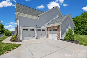 323 Forsythia Ln, Tega Cay, SC 29708 - Photo 31