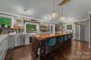 75 Mountain View Rd, Sylva, NC 28779 - Photo 17