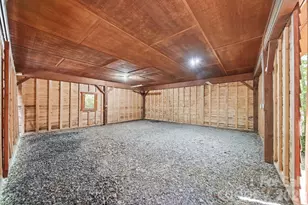 6220 Sunny Dr, Newland, NC 28657 - Photo 31